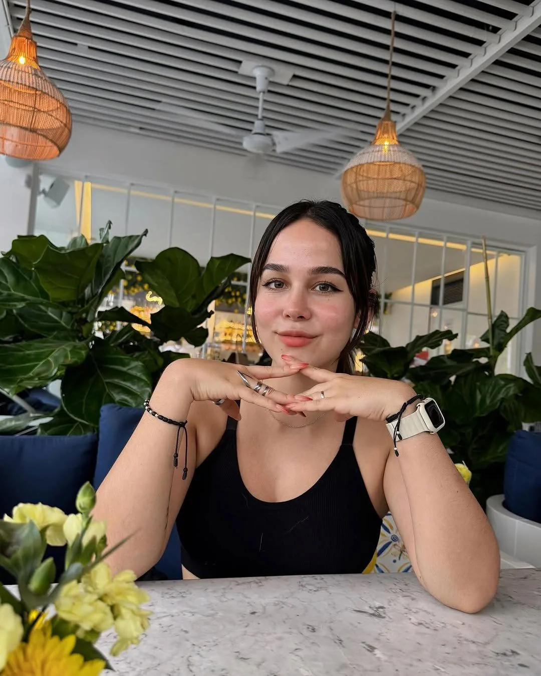 Lola - Escort London