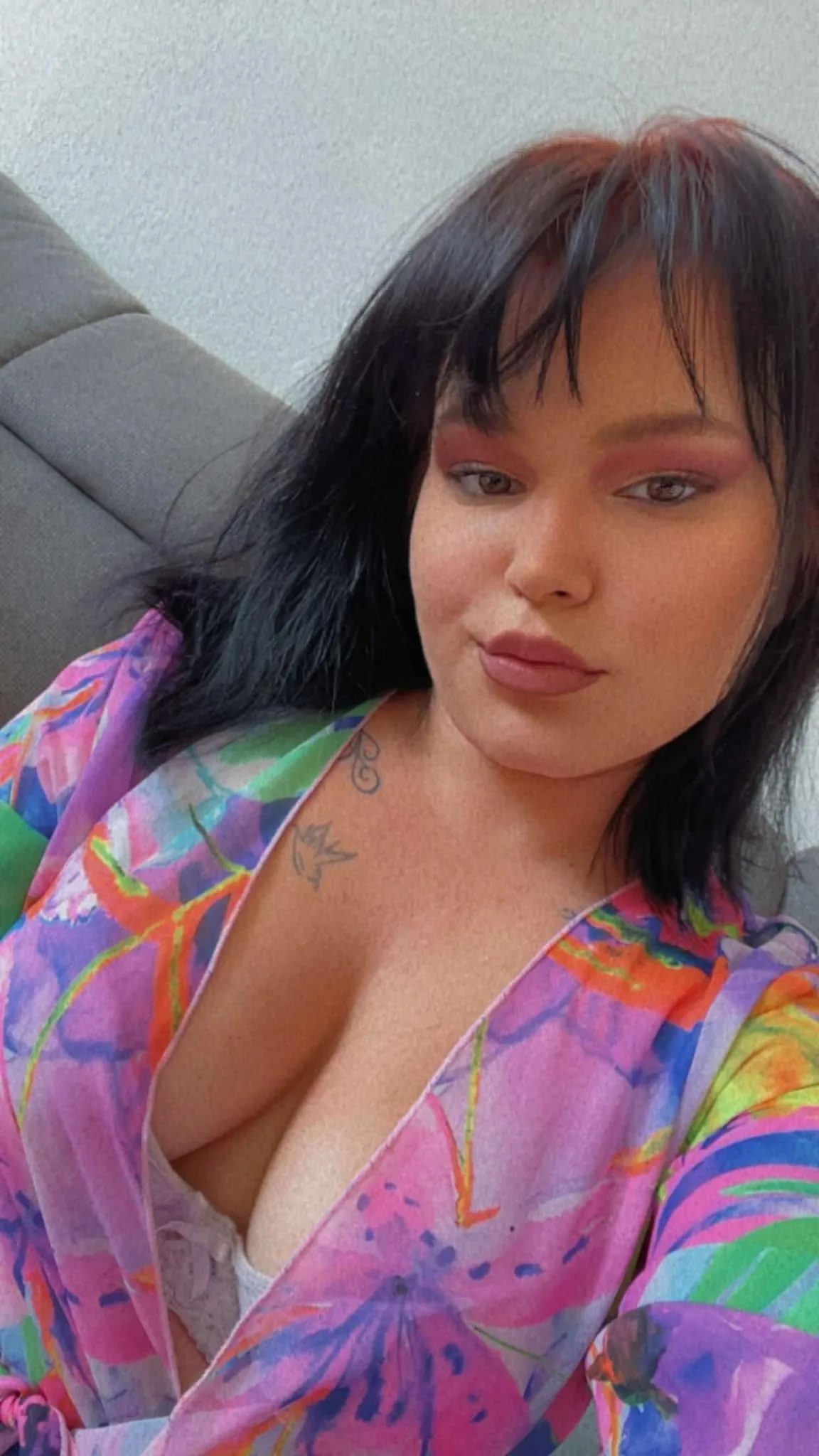 Topthai Mora - Escort London